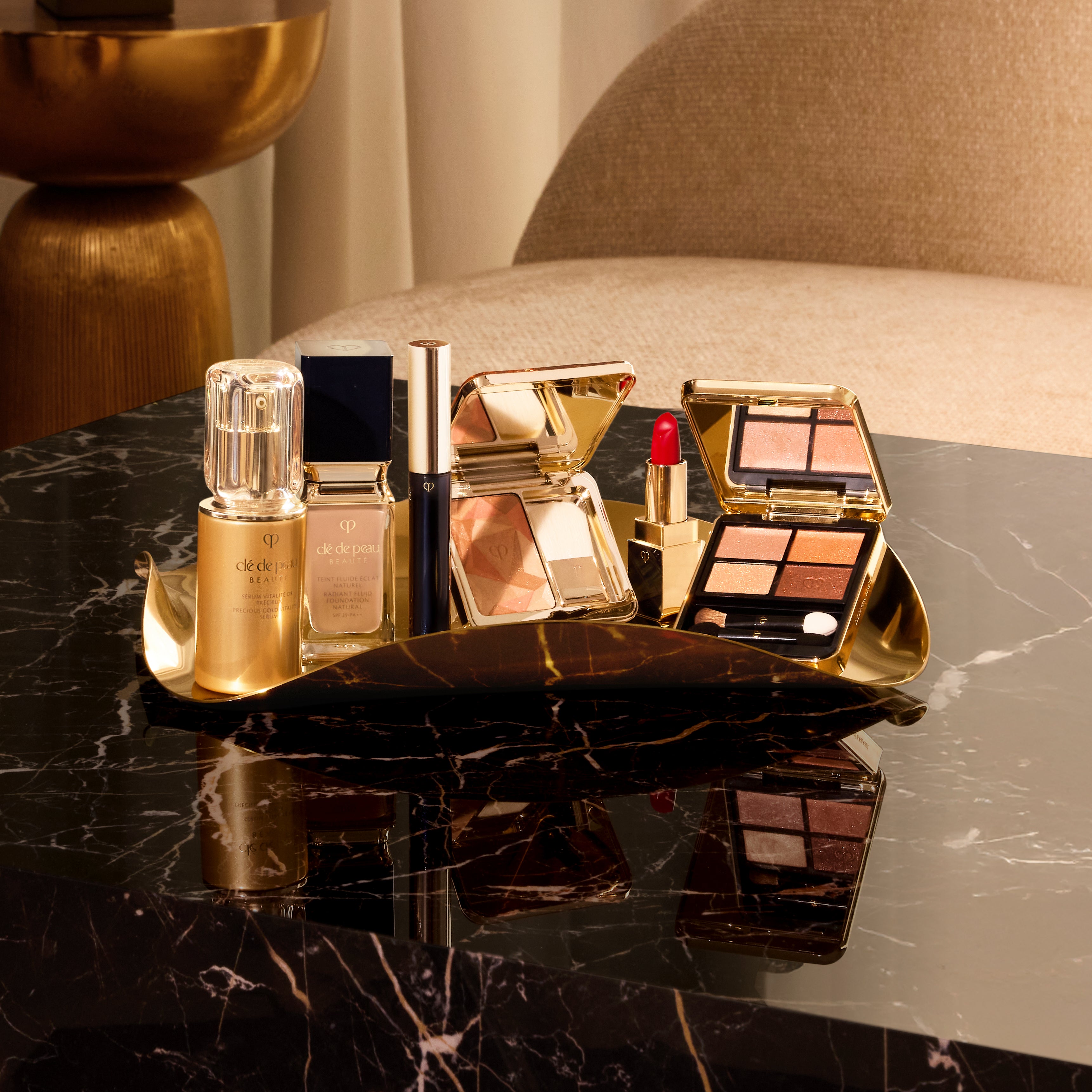 Luminizing Face Enhancer - Clé de Peau Beauté